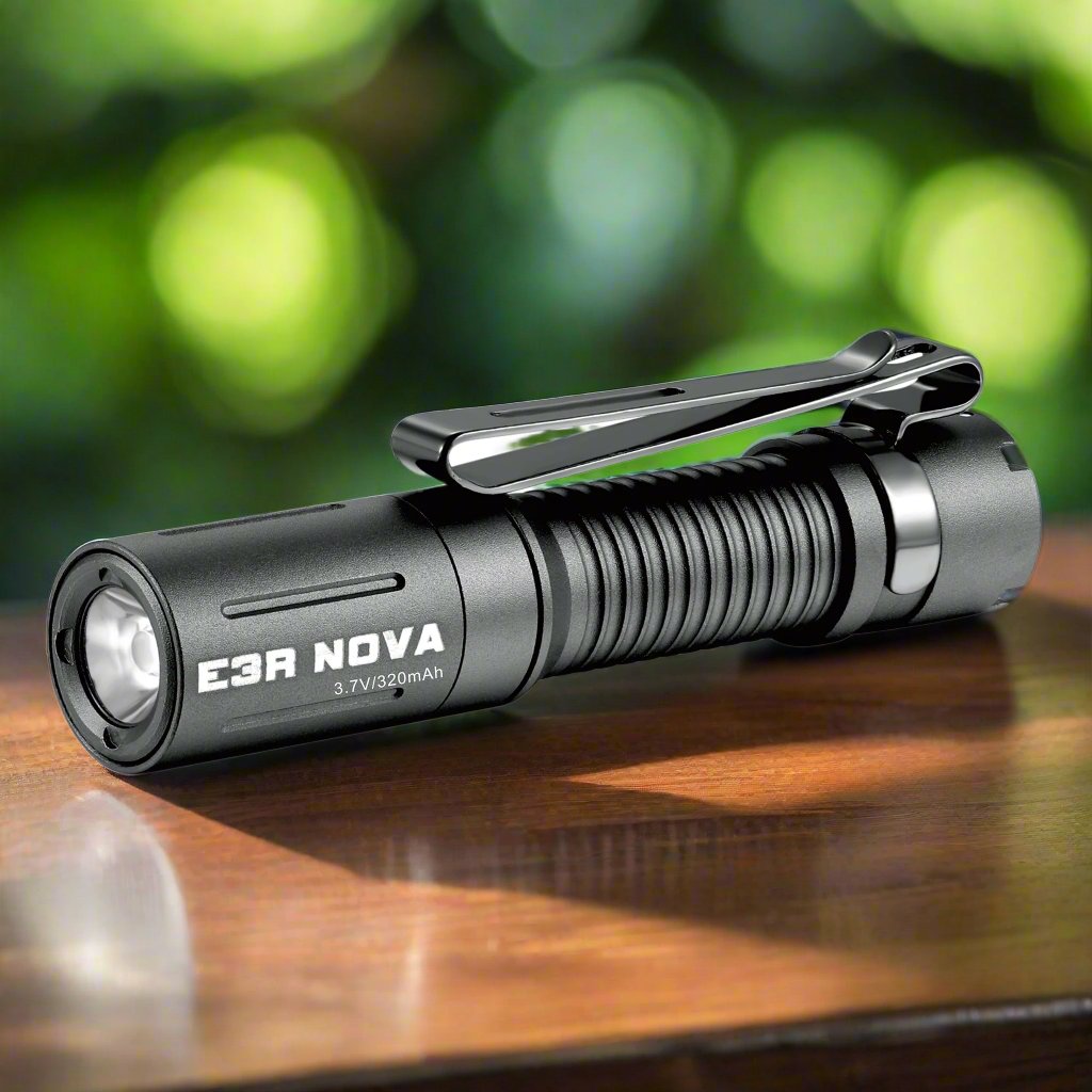 E3R Nova- 820 Lumen Rechargeable Flashlight (SC)