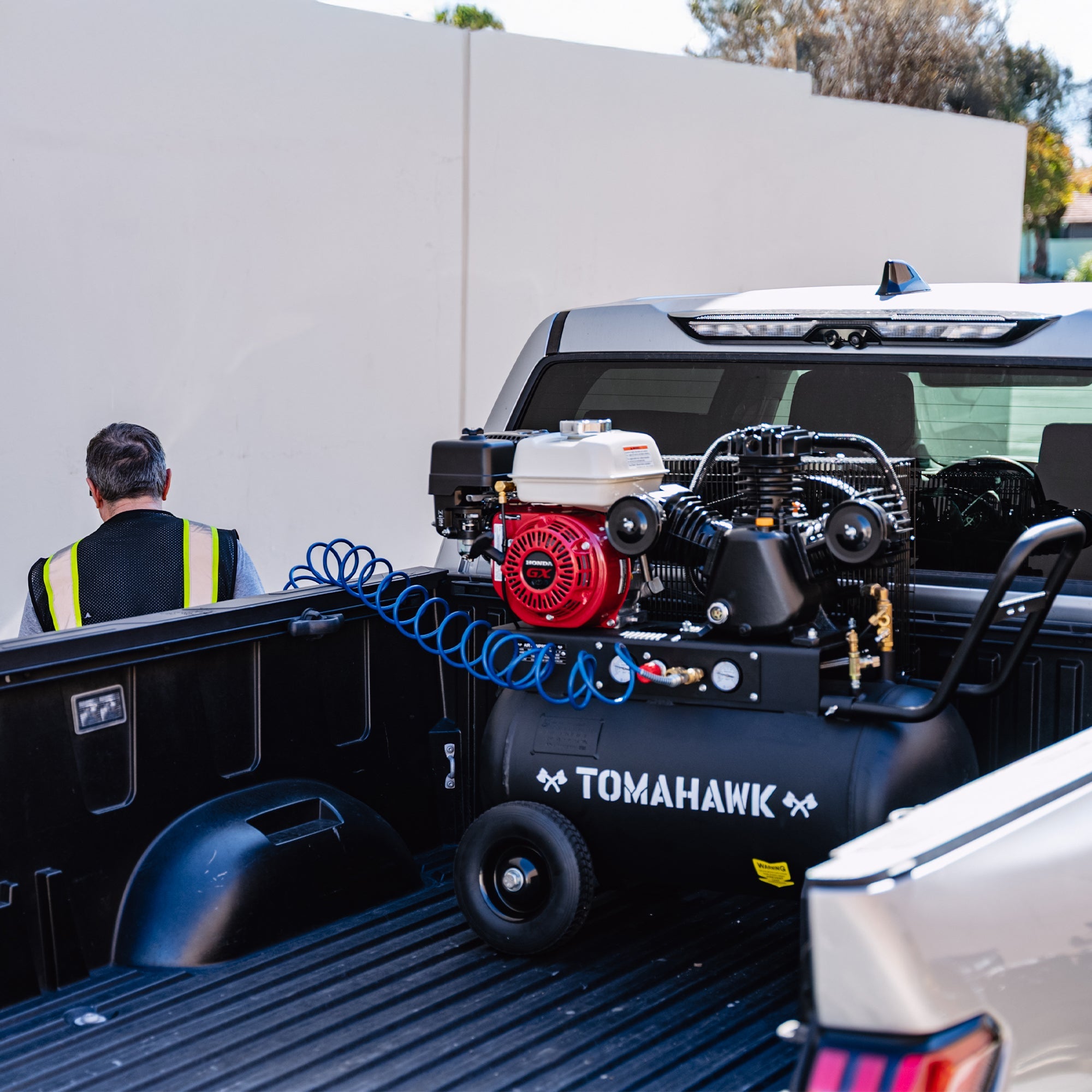 20 Gallon Portable Air Compressor 6.5HP Honda GX200 Engine Horizontal Tank 13.5 CFM @ 90 PSI Gas-Powered (SC)