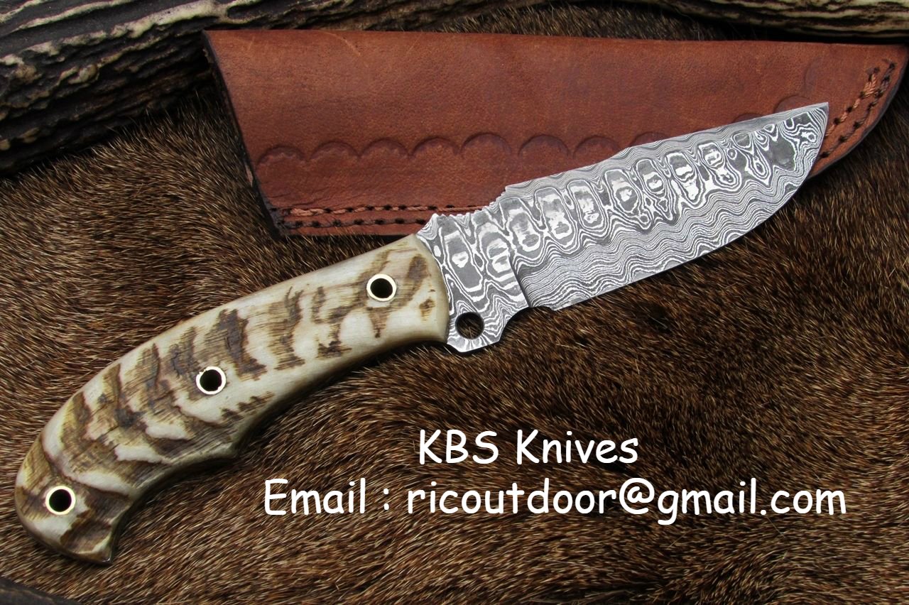 Handmade Damascus Skinning Knife (SC)