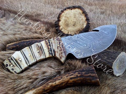 Handmade Damascus Gut Hook Knife (SC)