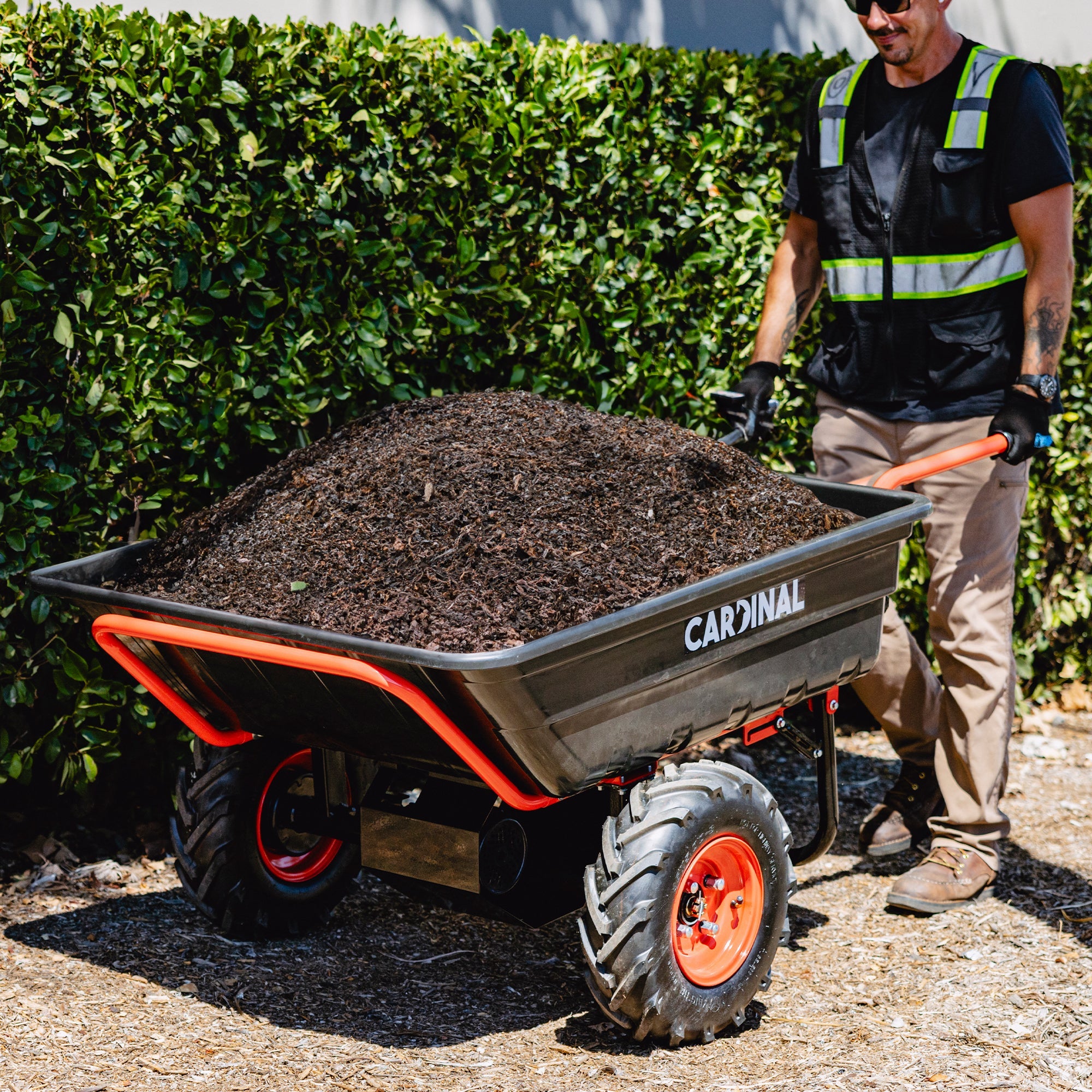 Heavy Duty Electric Utility Cart 40V Battery-Powered Wheelbarrow 660-lb. Bucket Capacity (SC)