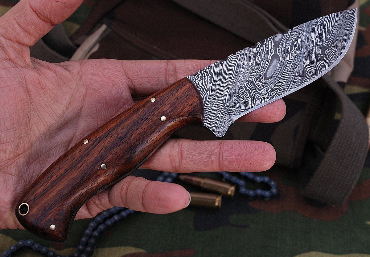 Damascus Hunting Skinning Knife (SC)