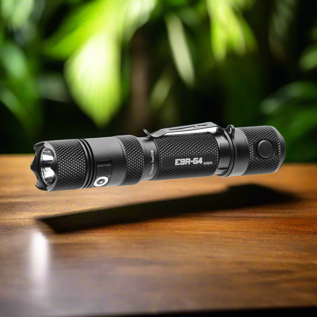 E9R GEN4 - 2,550 Lumen Tactical EDC Flashlight (SC)