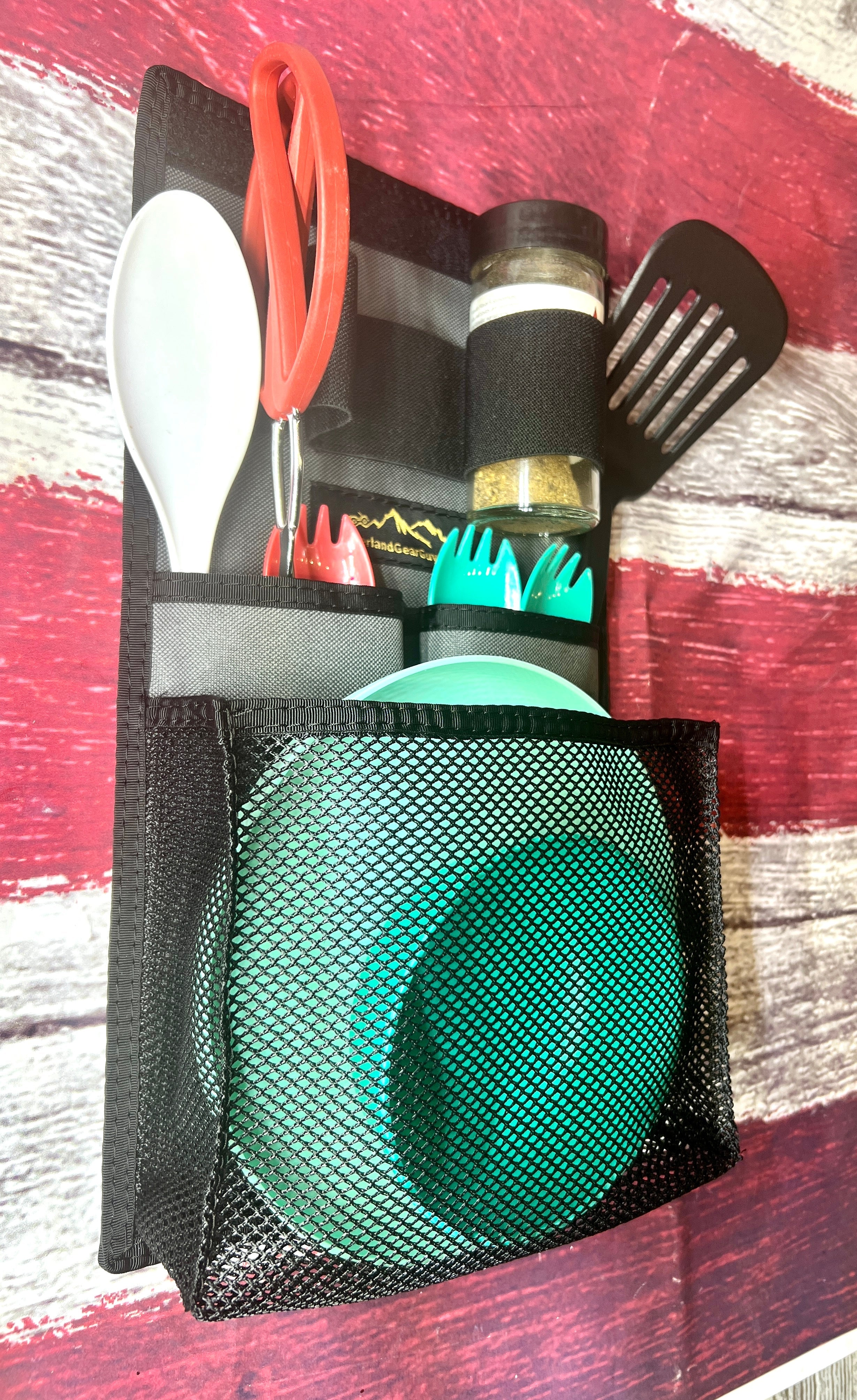 Four Wheel Campers Kitchen Organizers. (SINGLE) (SC)