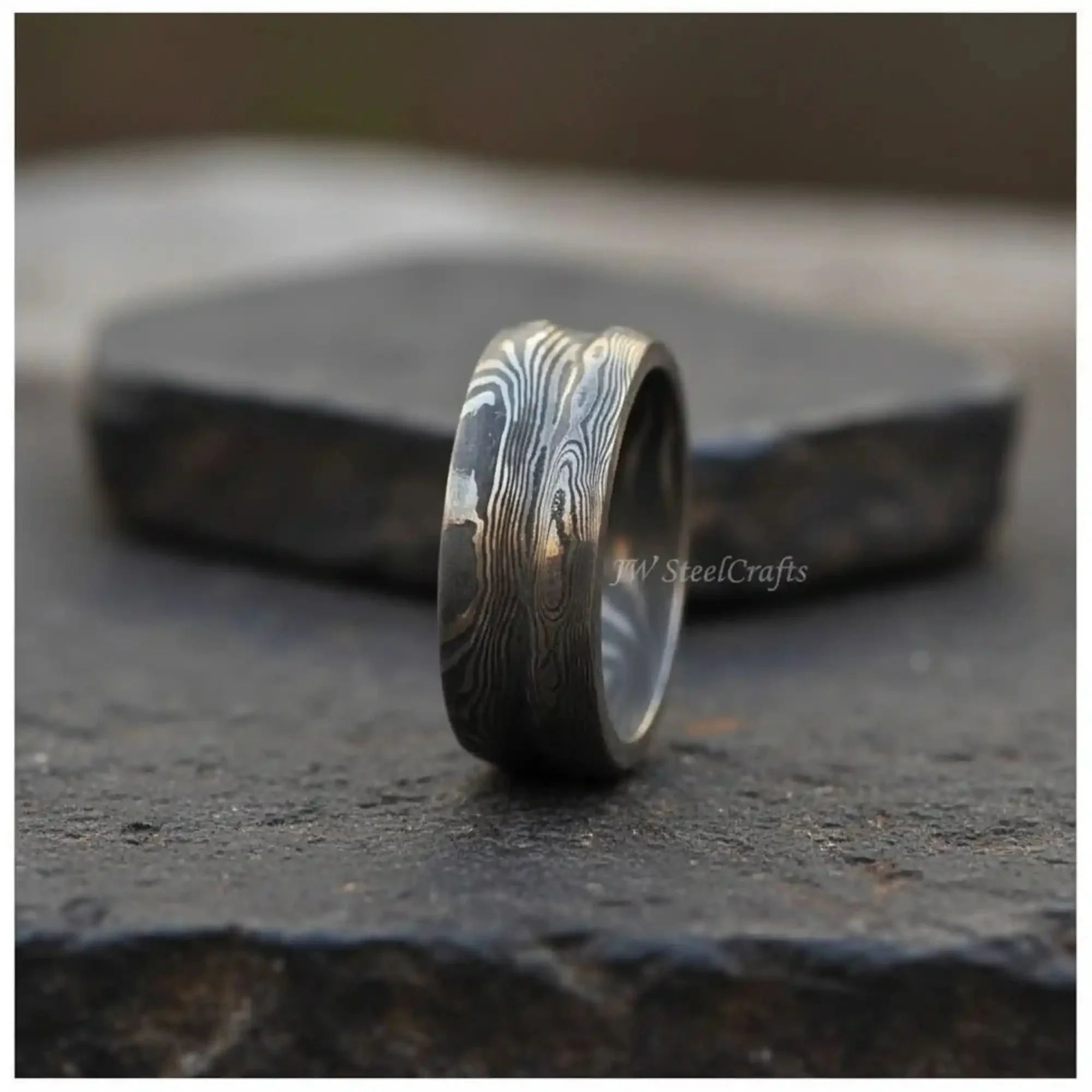 Handmade Damascus Steel Ring | Unisex Wedding Band Available in All Sizes