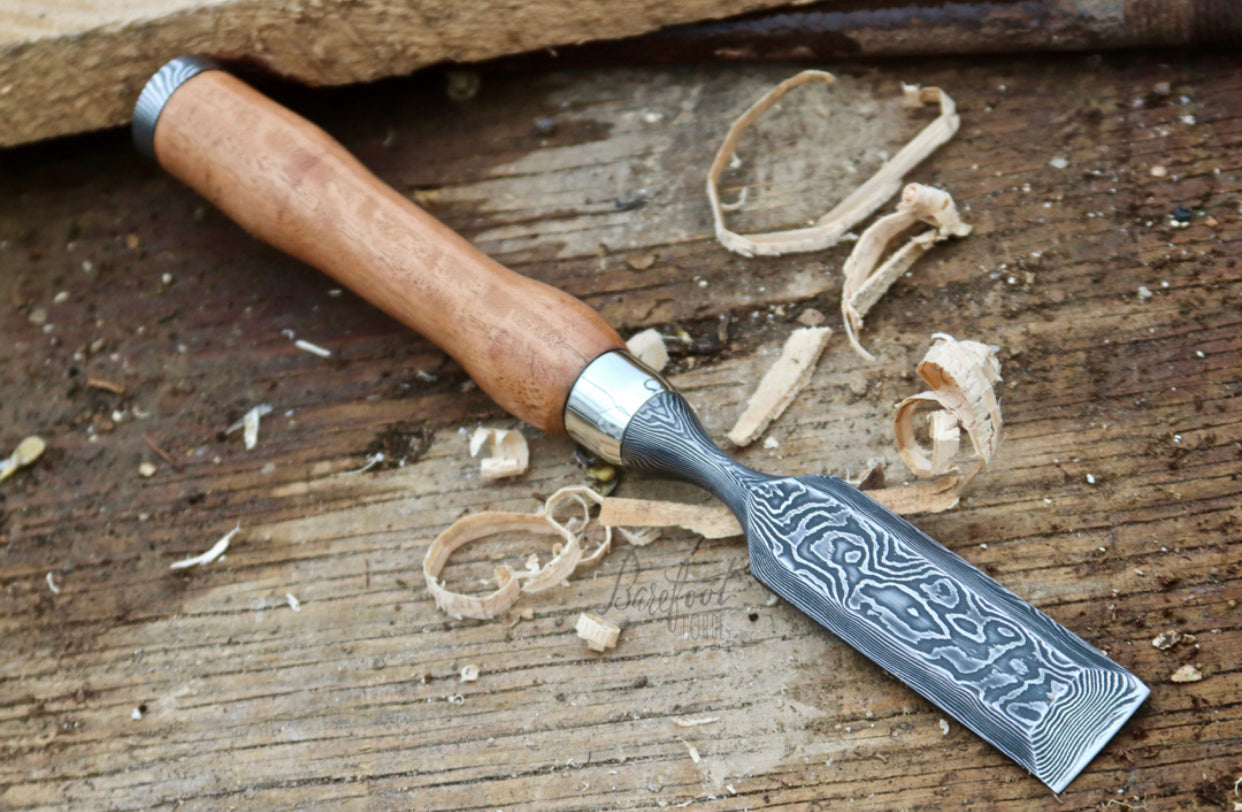 Premium Damascus Chisel for Wood Carving - 4x1 Inches Blade (SC)