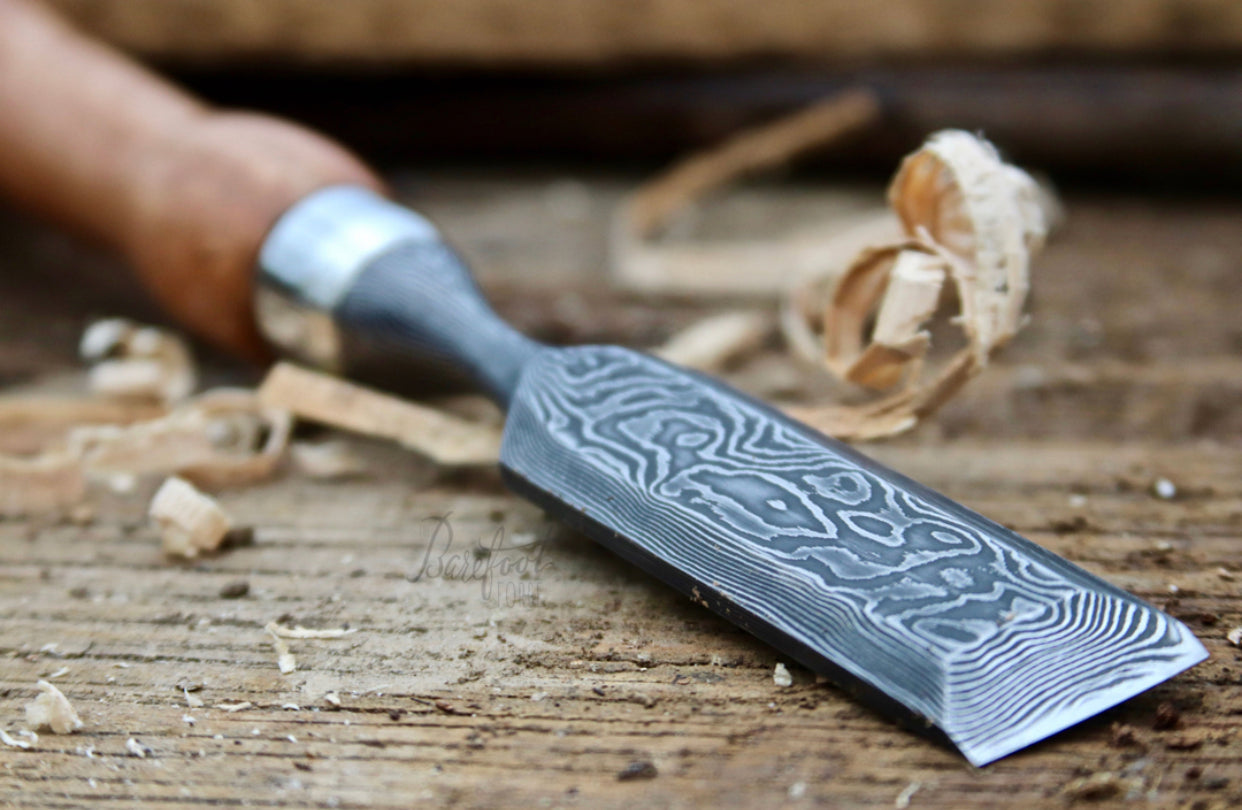 Premium Damascus Chisel for Wood Carving - 4x1 Inches Blade (SC)