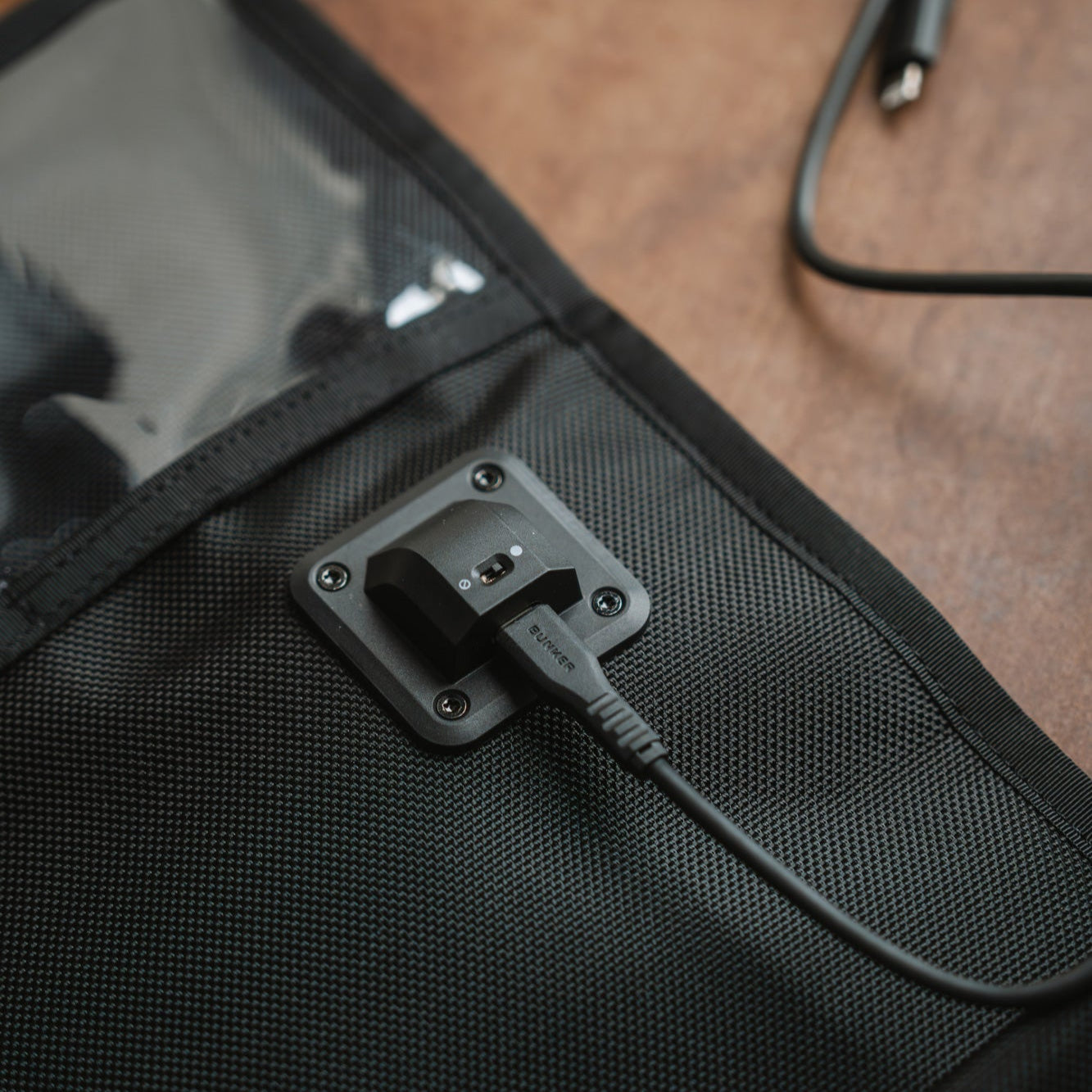 Utility Faraday Laptop Bag With Phase Filter (SC)