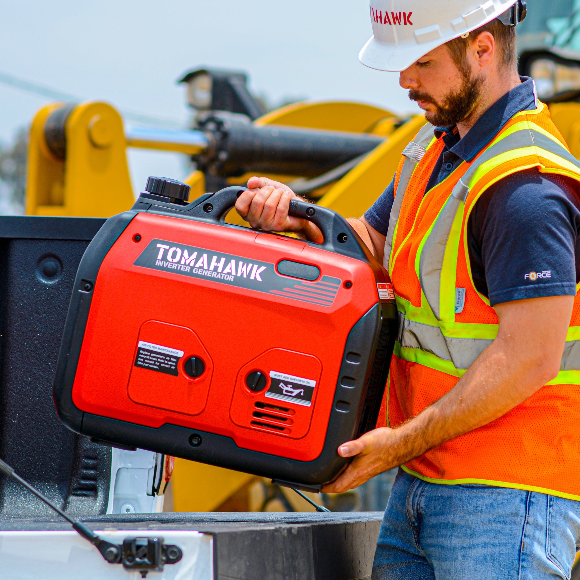 2000 Watt Inverter Generator Super Quiet Portable Gas Power Professional Use (SC)