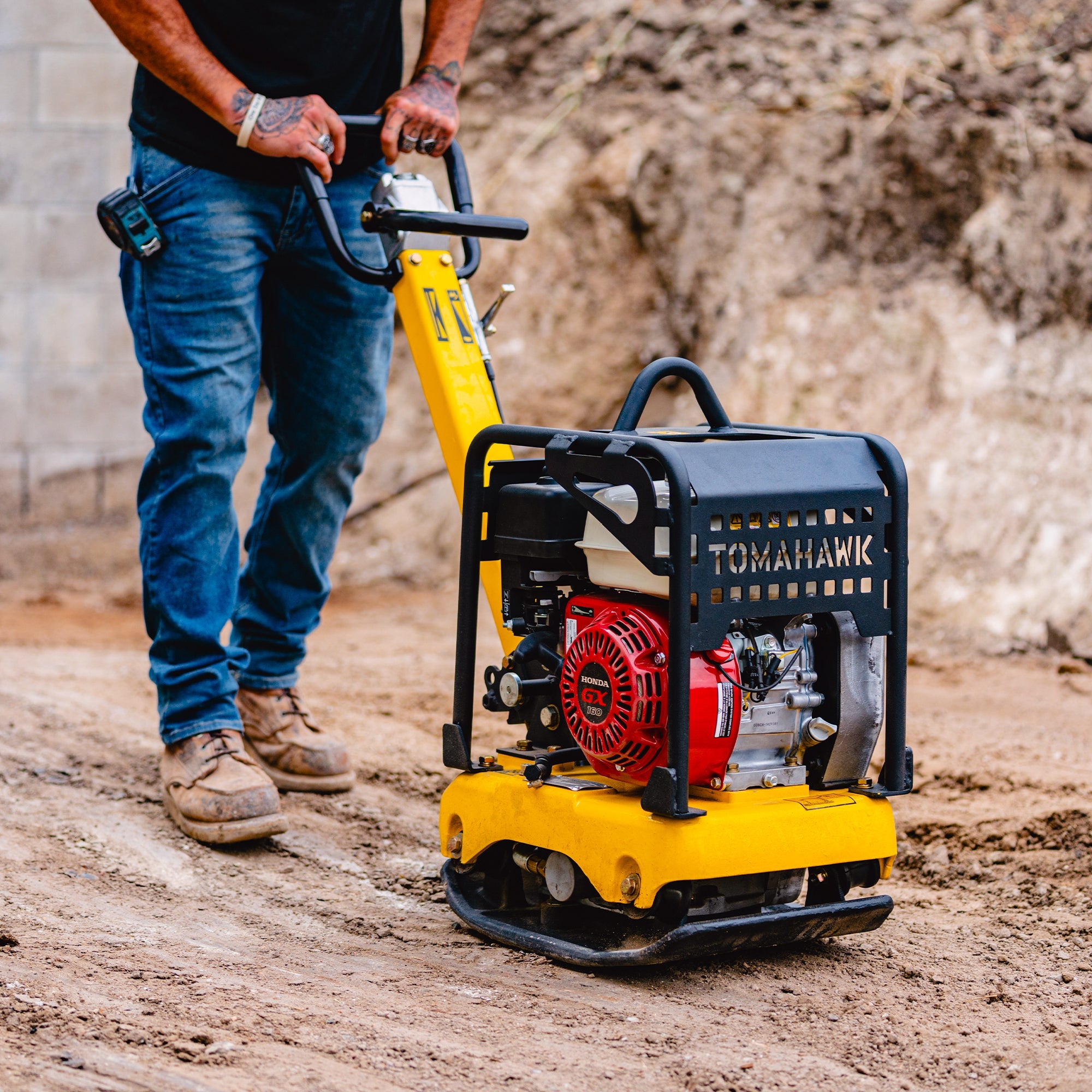 5.5 HP Honda Reverse Plate Compactor 19x14 Plate for Asphalt, Aggregate, Cohesive Soil Compaction (SC)