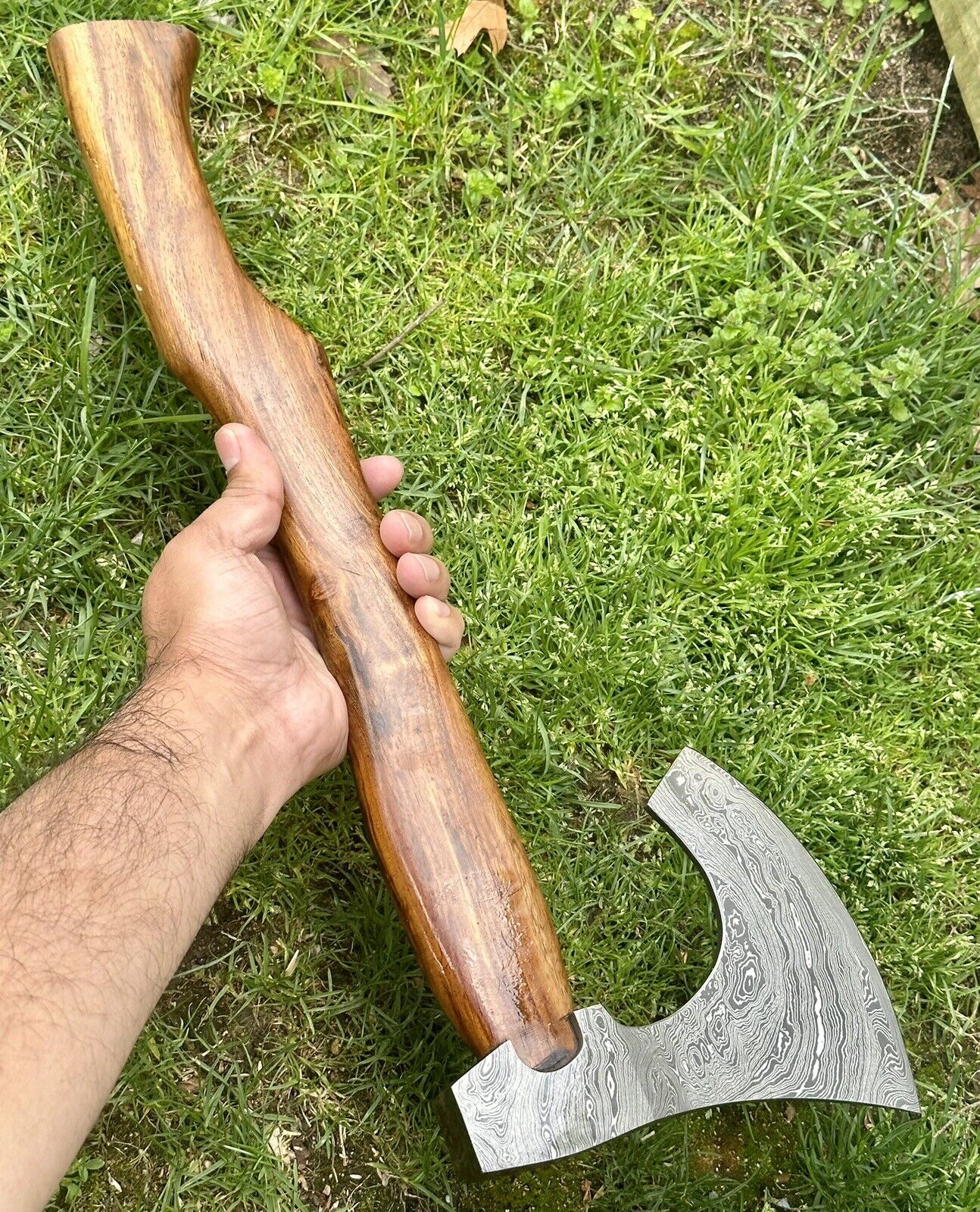 Handcrafted Damascus Steel Tomahawk Axe – "The Viking's Edge" (SC)