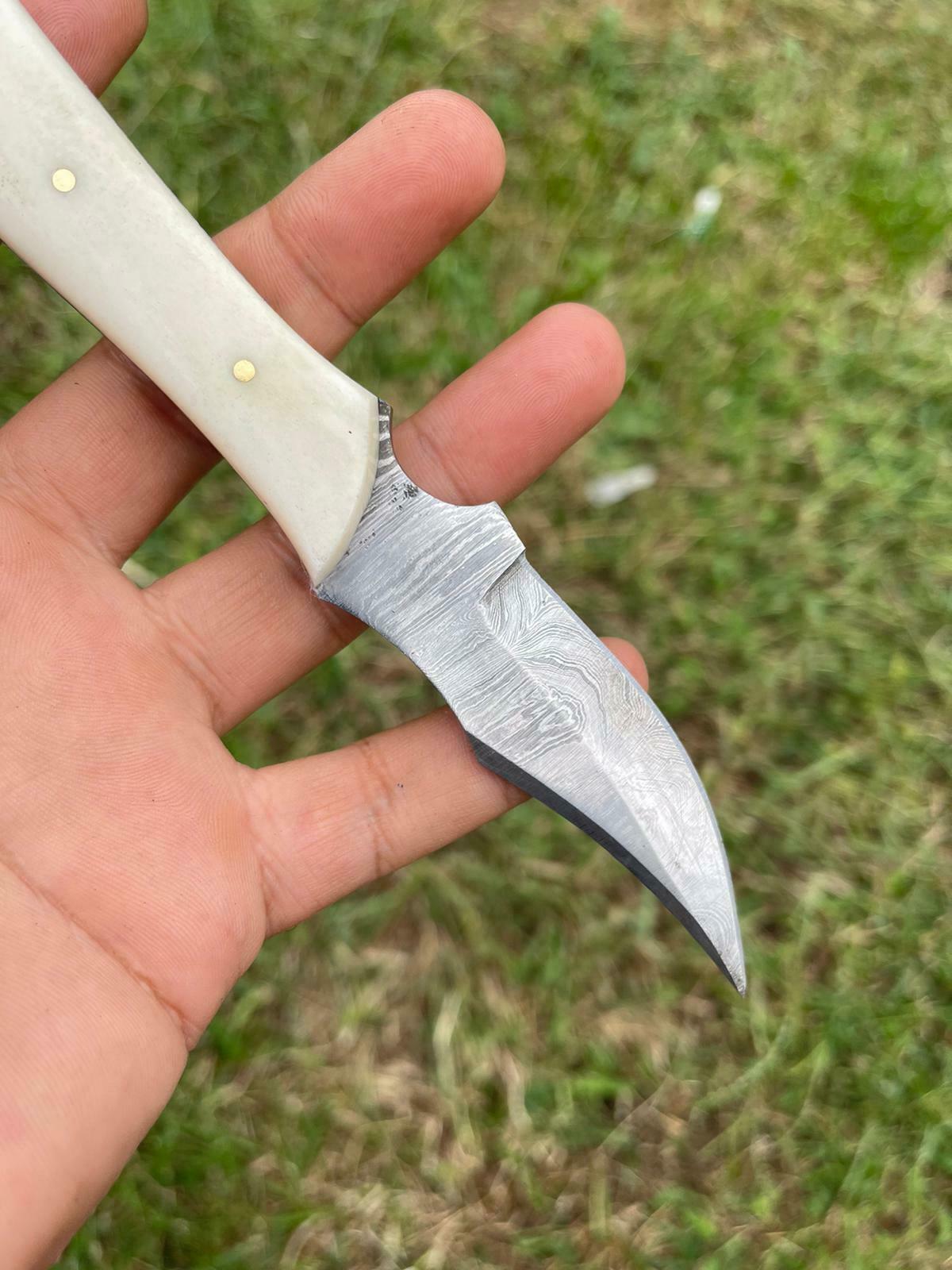 Custom Handmade Damascus Skinner Knife (SC)